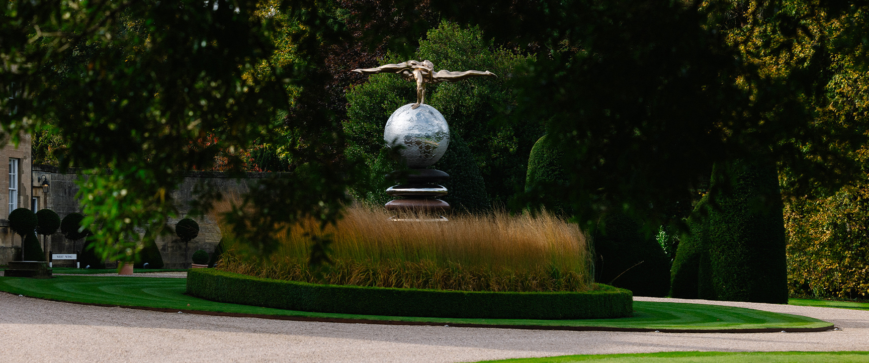 Bowcliffe entrance with sculpture